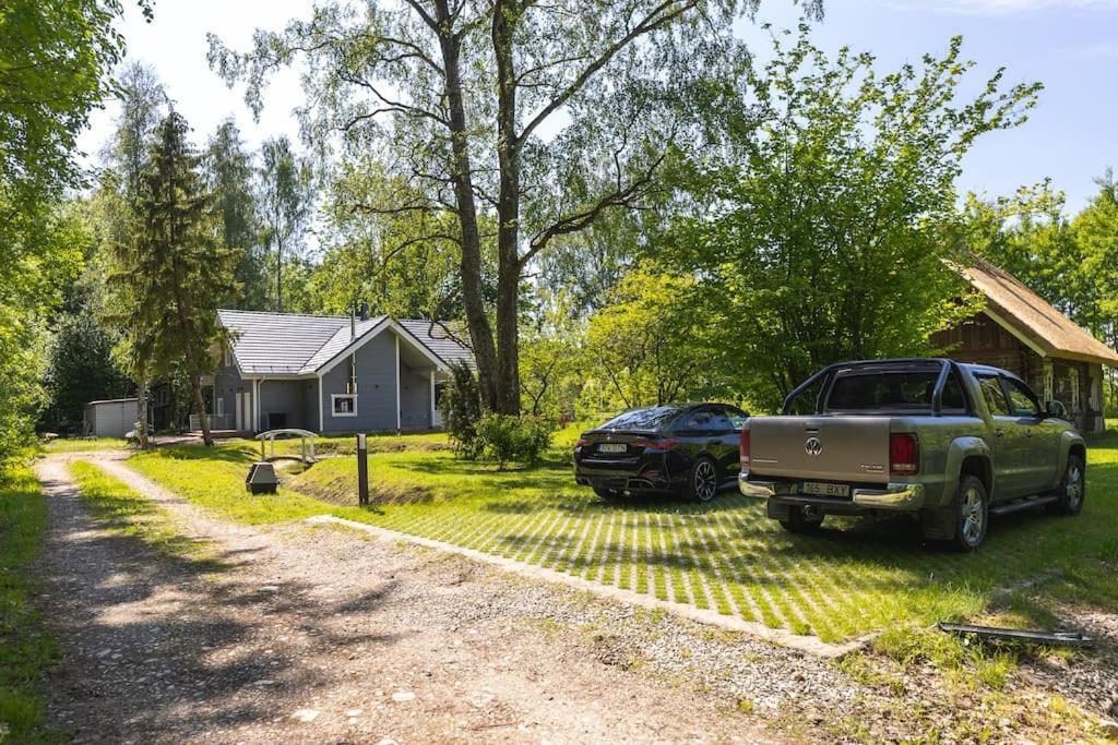 Modern Villa With Sauna & Hot Tub Hiiumaa Buitenkant foto