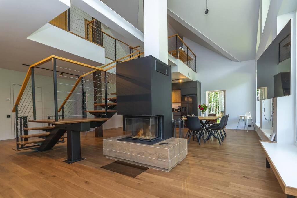 Modern Villa With Sauna & Hot Tub Hiiumaa Buitenkant foto